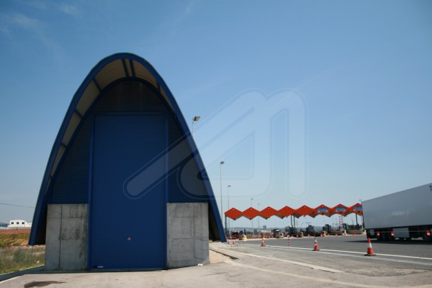 uploads_images_products_628x419_c_puerta-seccional-para-cierre-especial